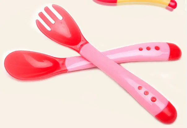 2pcs/set 2015 New Safety Temperature Sensing Spoon Baby Flatware Feeding Spoon#YE1011