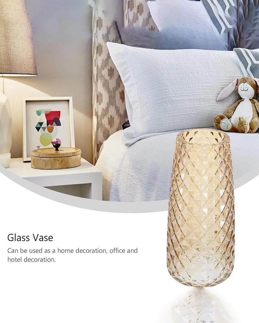Enduring Beauty of Glass Vase | 4 x 9 inches