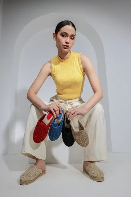 Flat Sole Slip-On Clogs-Blue