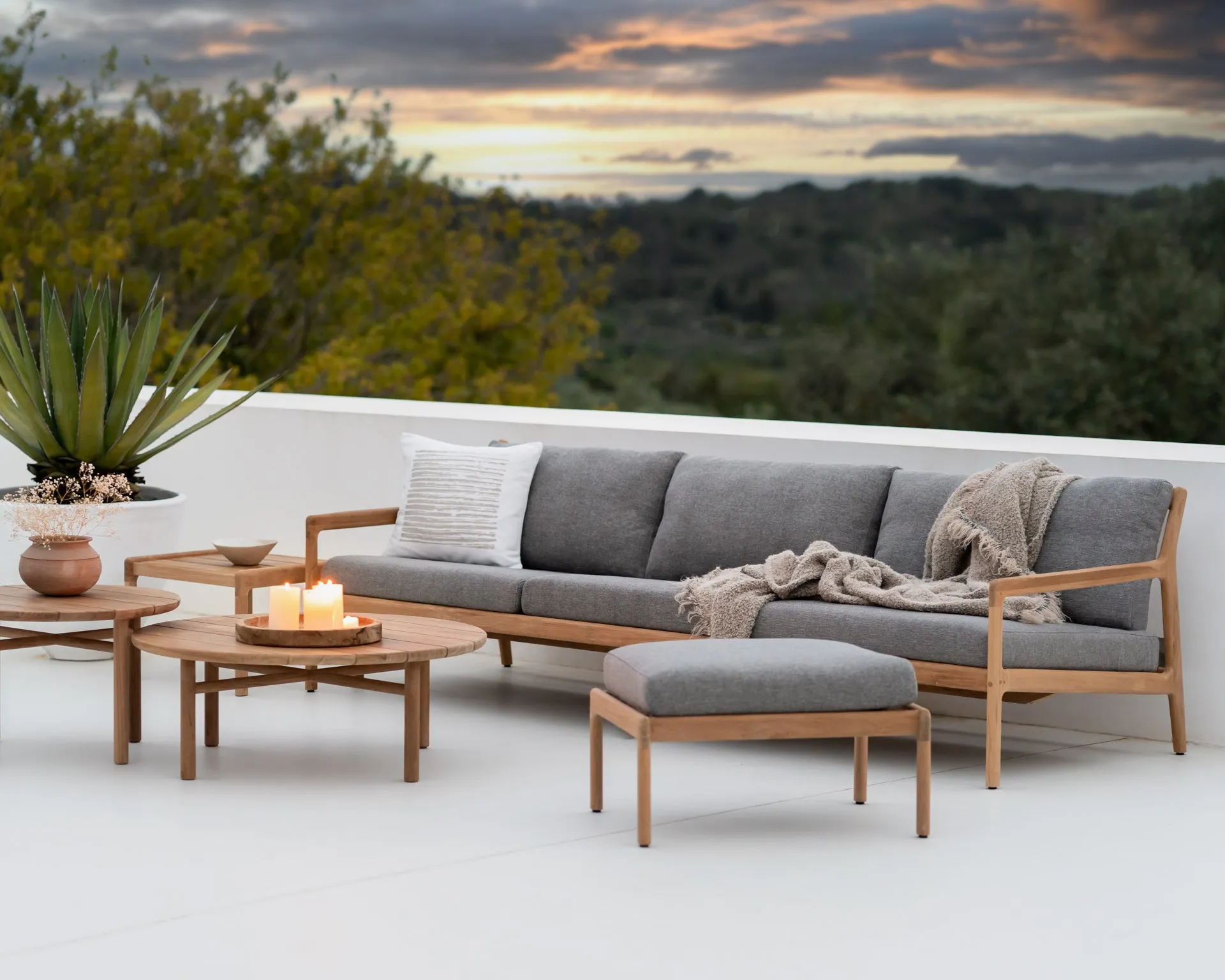 Jack Outdoor Footstool - Teak Mocha