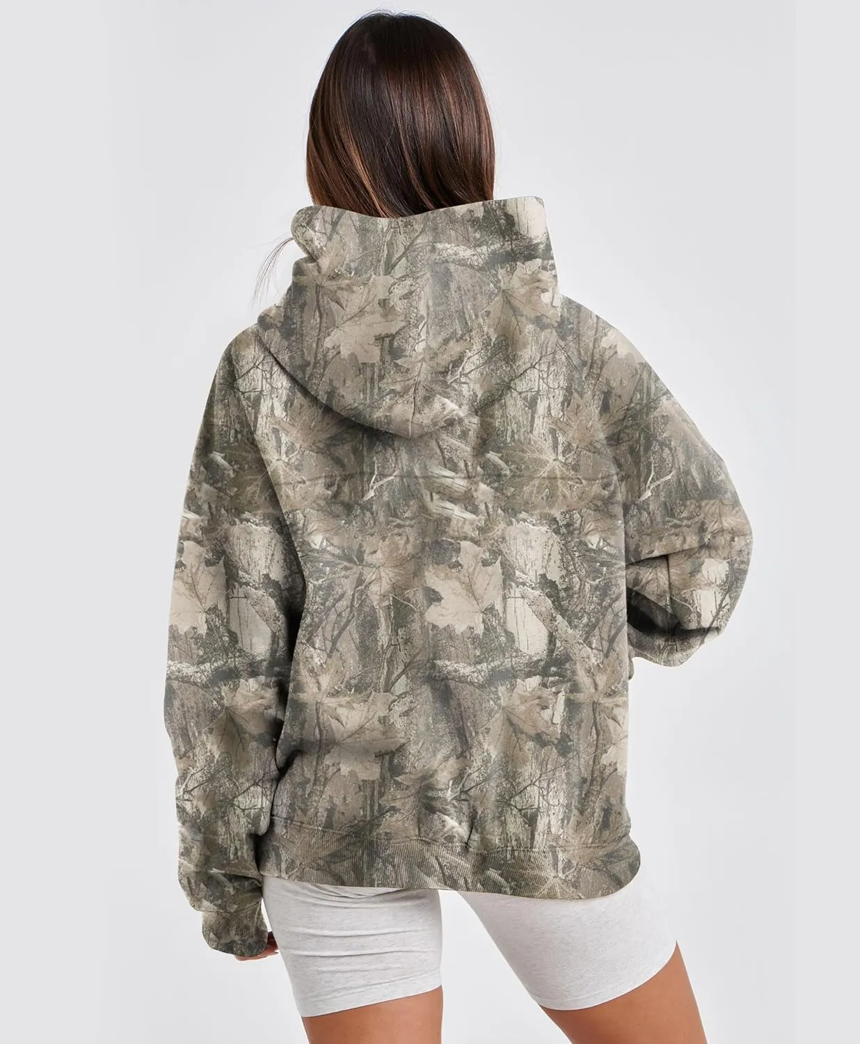 Lauweion Womens Oversized Camo Hoodie Maple Leaf Graphic Hooded Sweatshirt Trendy Long Sleeve Fleece Camouflage Hoodie