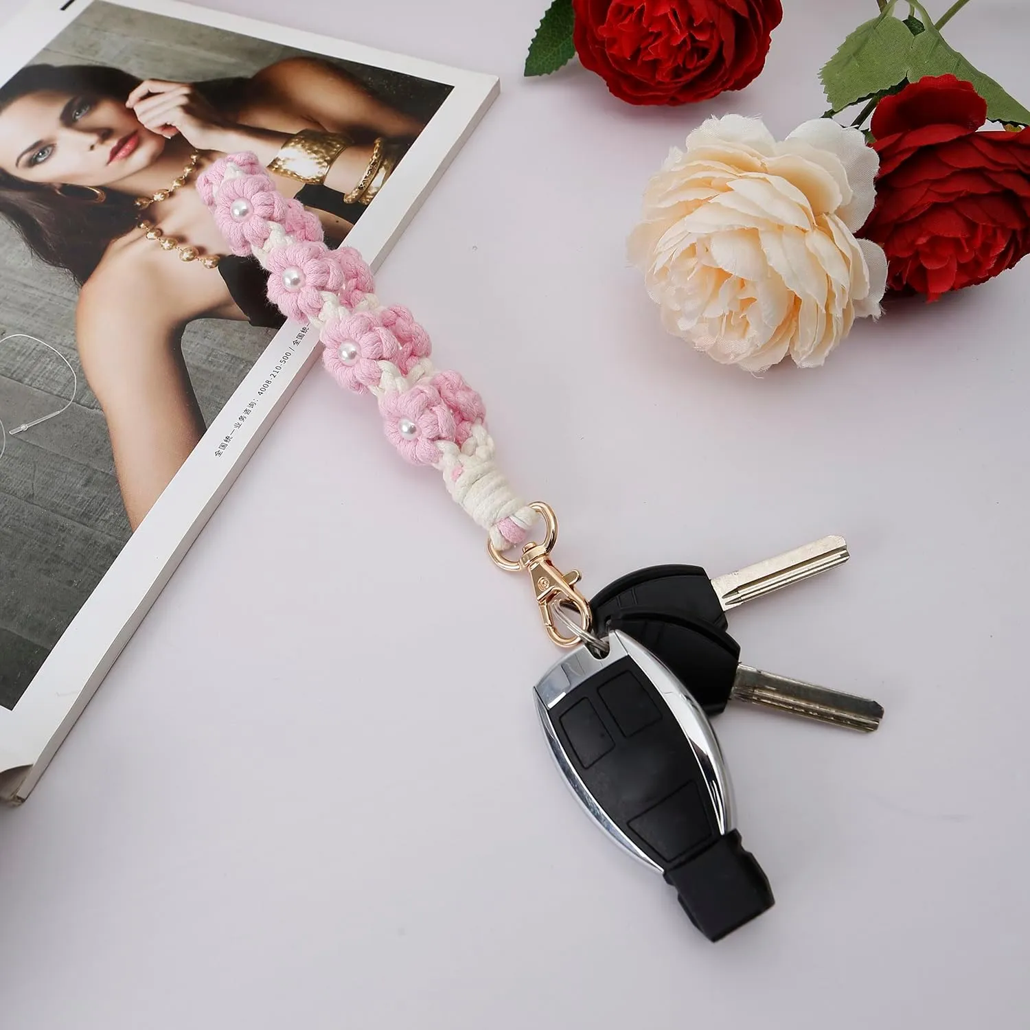 Macrame Keychain Handmade Wristlet Keychain Wrist Lanyard for Keys Cute flower keychain Key Chain for Women