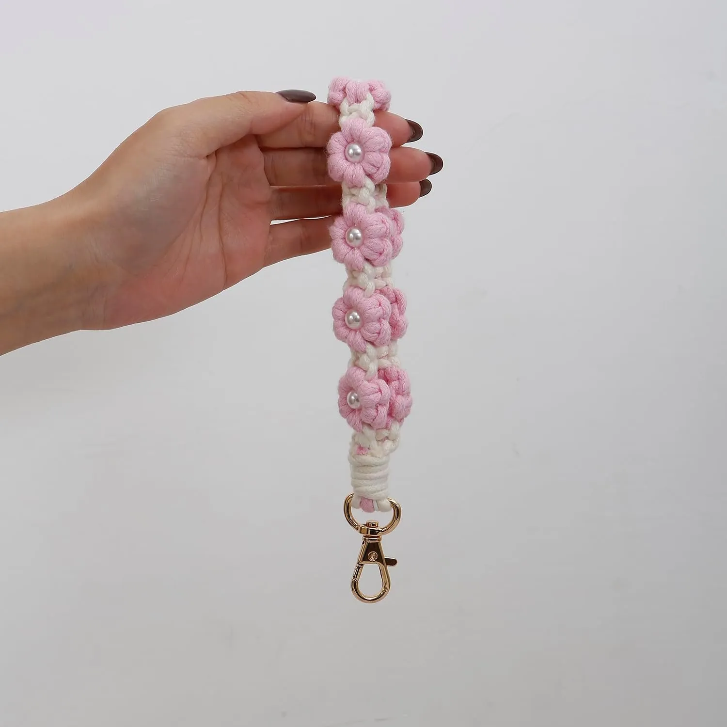 Macrame Keychain Handmade Wristlet Keychain Wrist Lanyard for Keys Cute flower keychain Key Chain for Women