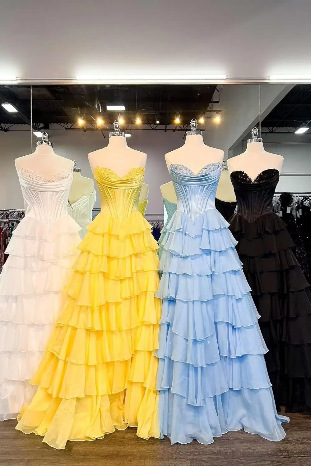 Strapless Prom Dresses 2025 Tiered Ruffle Chiffon Ball Gown Corset Satin Quinceanera Dresses
