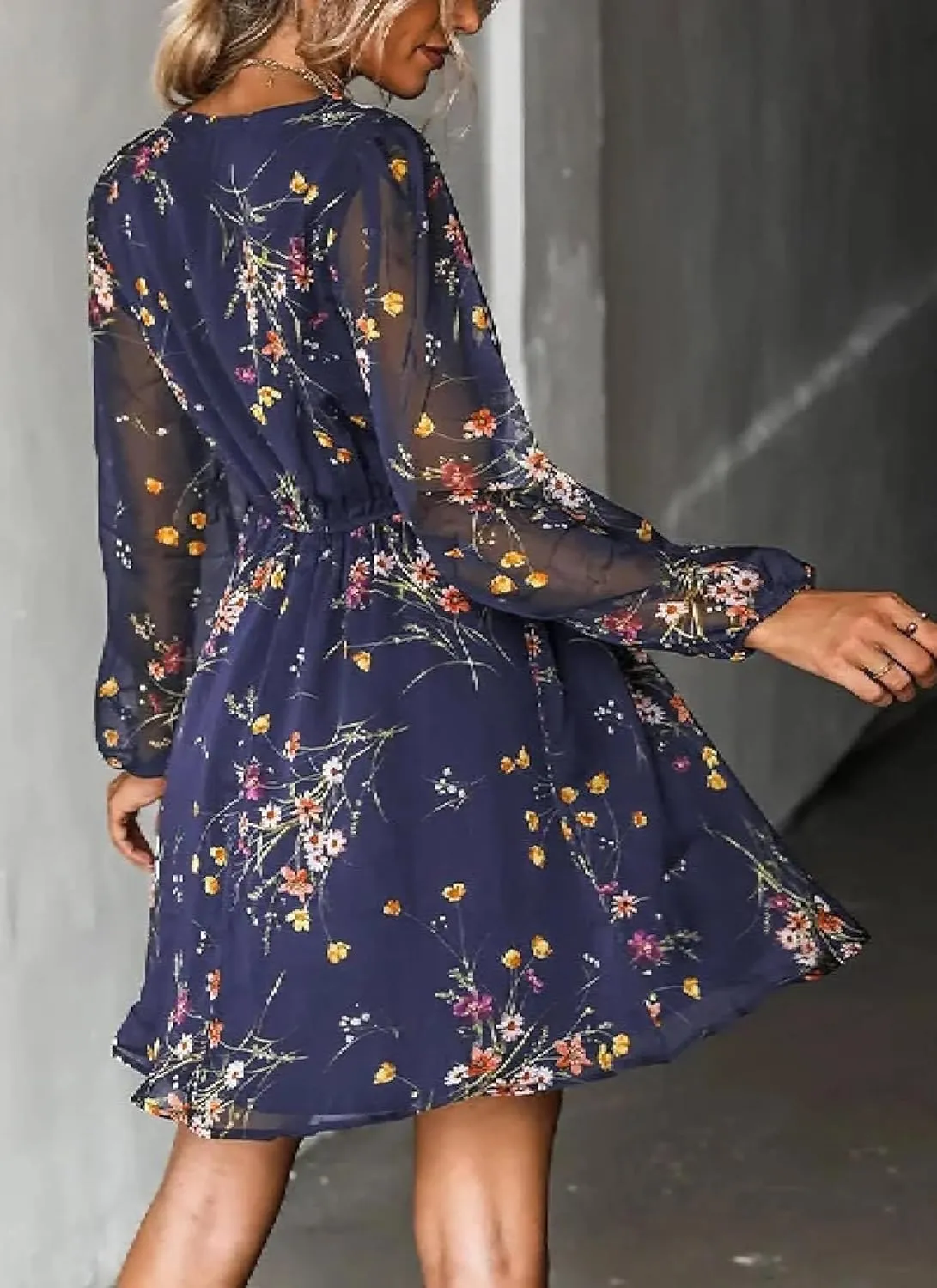 Summer Casual Wrap Dress for Women V Neck Ruffle Floral Print Long Sleeve Lightweight Mini Dress