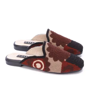 Textured Embroidered Mule-Brown