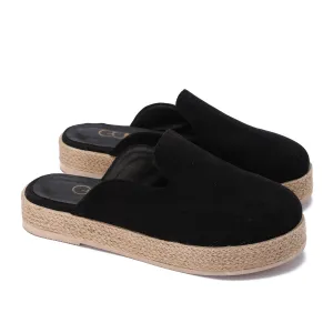 The Terra Muse Clogs - black