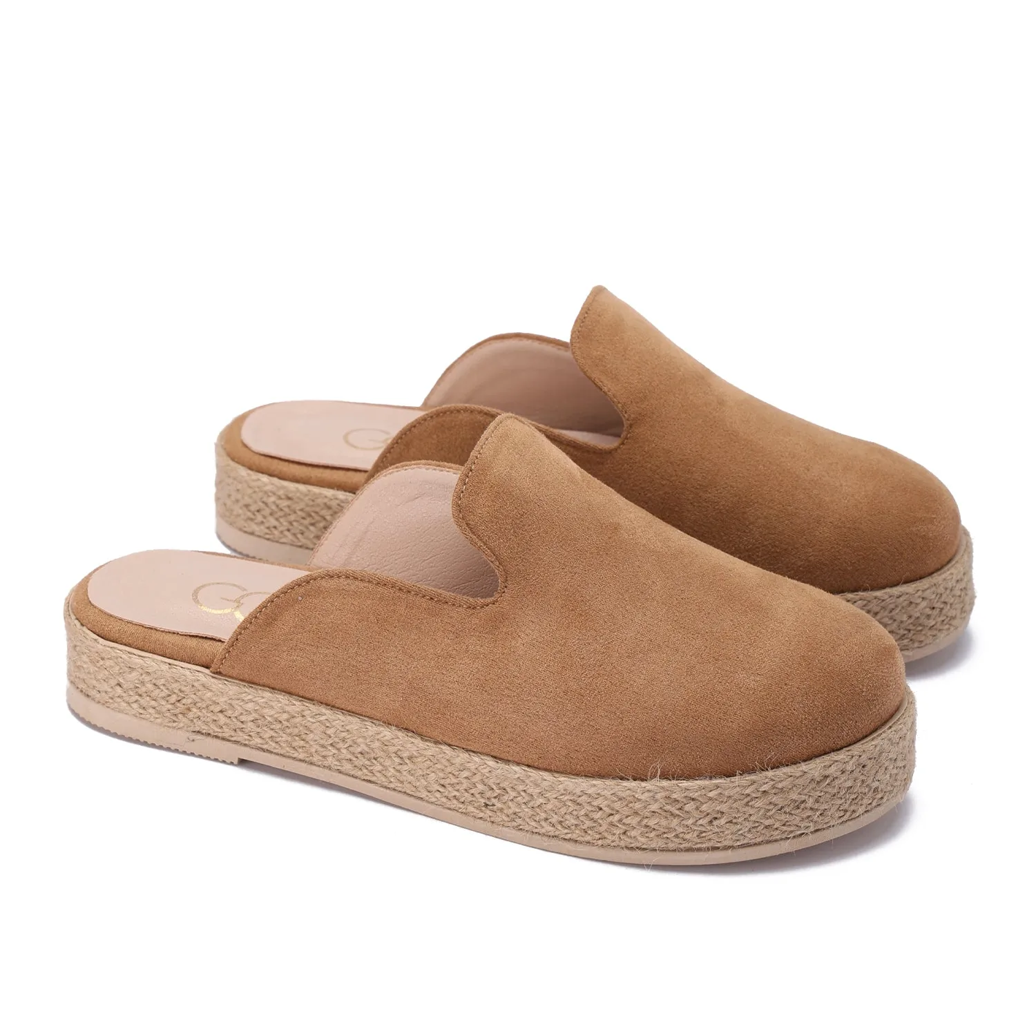 The Terra Muse Clogs - cafe