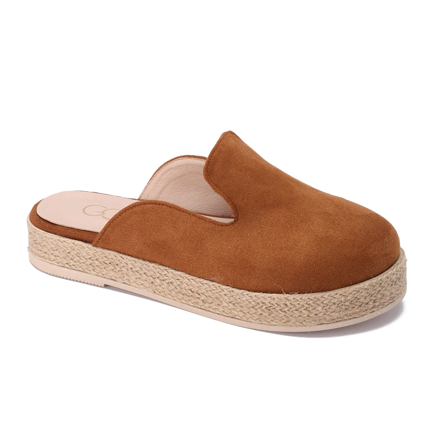 The Terra Muse Clogs - camel