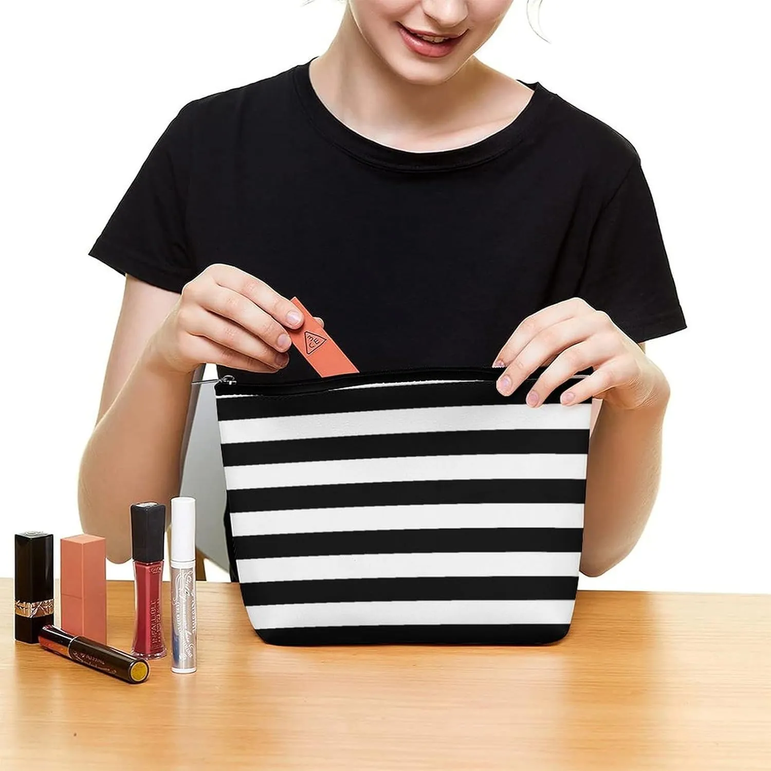 Travel Makeup Bag, Classic Black & White Stripes Pattern Design Cosmetic Bags for Women Large Capacity Waterproof Toiletry Pouch Make up Organizer